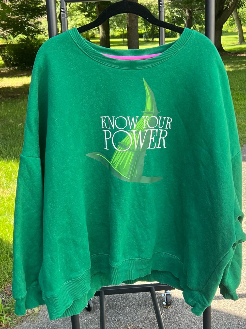 Universal Studios Wicked Know Your Power Green Crewneck Sweatshirt Large Elphaba